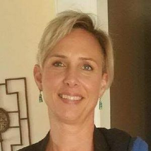 Meet your Posher, Kelli